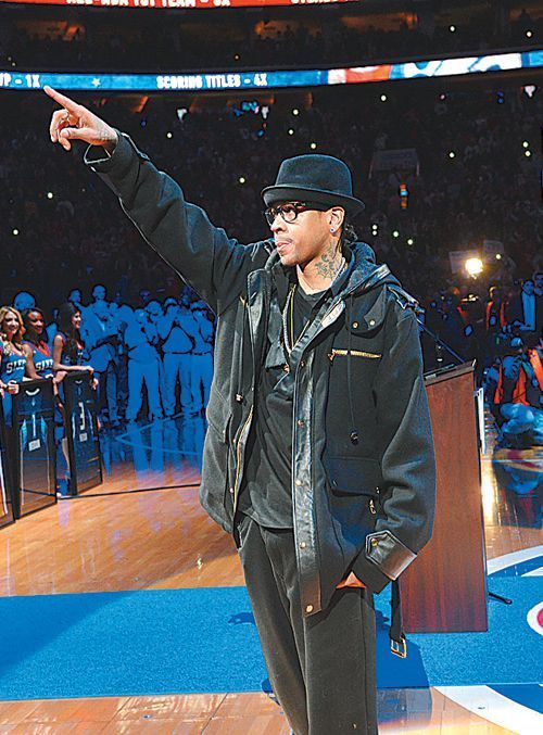 每体列足坛十大奇葩条款：博格坎普拒坐飞机；内马尔微笑条款（每体评选足坛十大离奇条款：博格坎普拒绝乘机，内马尔“微笑条款”上榜）