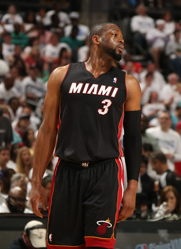 明天15：30主场收官，和传奇队长弗兰克说再见（明日15：30主场谢幕，与传奇队长弗兰克告别）