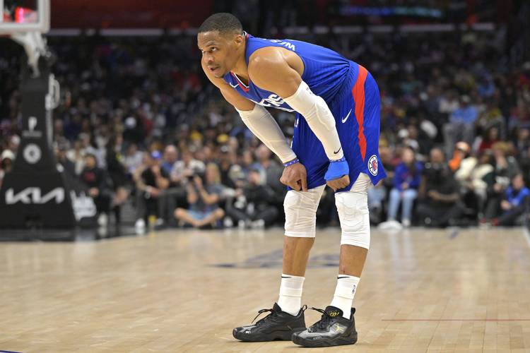 射门 22 次，只进 1 球（22次射门，仅有1球入账）