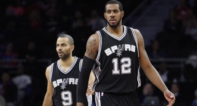 斯基拉：若萨拉赫想冬窗离队，沙特、美职、土超都对他感兴趣（斯基拉：萨拉赫若在冬窗寻求离队，沙特、美职联和土超均表示兴趣）