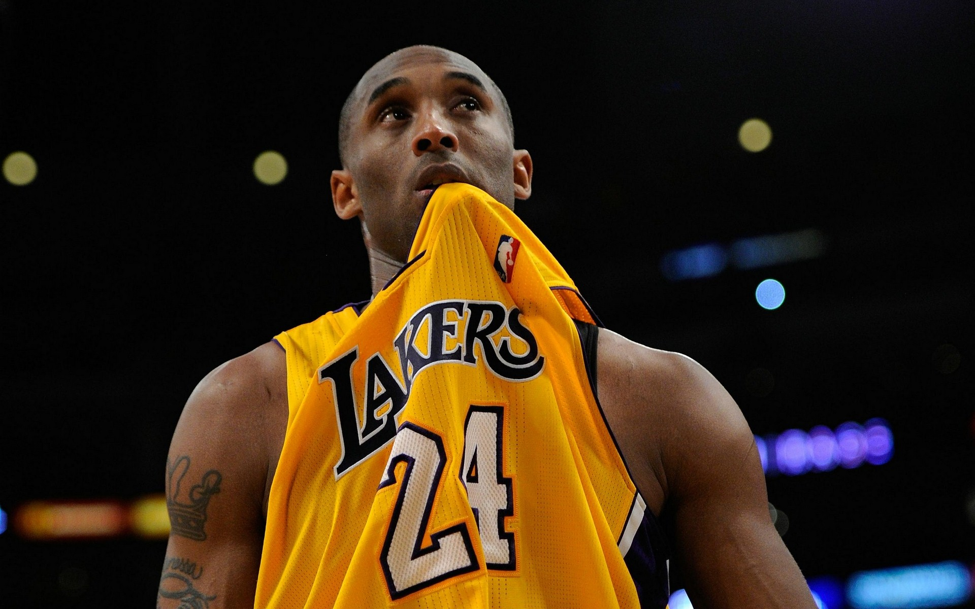 打造中甲银河战舰？深圳青年人总经理：还是让子弹再飞一会儿（中甲版银河战舰要起航？深圳青年人总经理：先等等，时间会给答案）