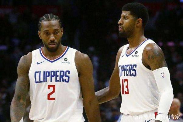 扎鸟给年轻球员建议：和真心对自己好的人在一起，信任这些人（扎鸟对年轻球员的忠告：与真心待你者同行，信任他们）