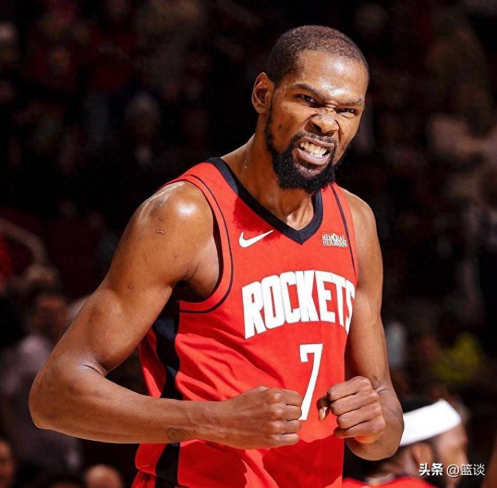 西媒：吕迪格能否续约要看身体状况，沙特俱乐部早就在等着他（西媒：吕迪格续约与否取决于身体状况，沙特俱乐部早已等待）