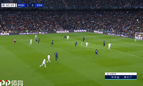 德利赫特：球队还不在想要的位置上，希望本赛季拿到欧冠资格（德利赫特：我们尚未达到理想排名，目标本季锁定欧冠席位）