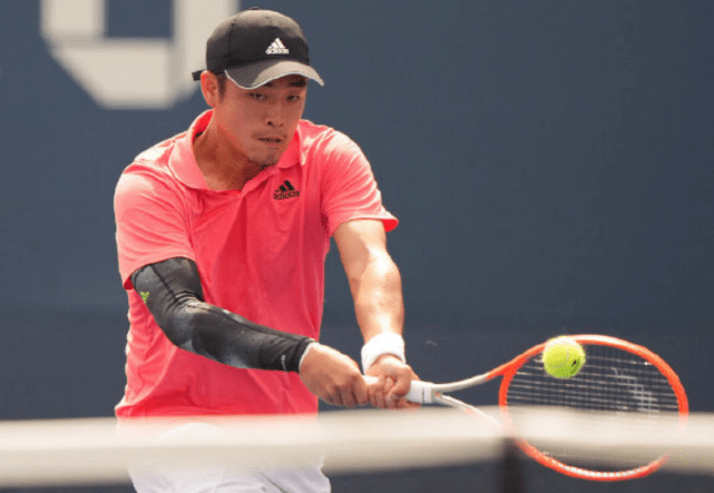 停球挑战，齐祖直接秀起来了。优雅！