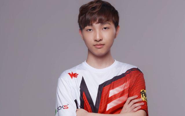 不满吃牌，贝林厄姆对裁判爆粗口但没被听到