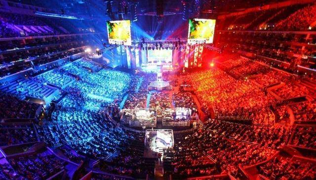 5-0大胜布赖代合作，C罗社媒晒照庆祝胜利：走出第一步